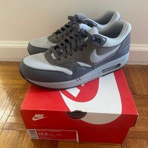 Nike Air Max 1 (87) Wolf Grey Sz 10.5